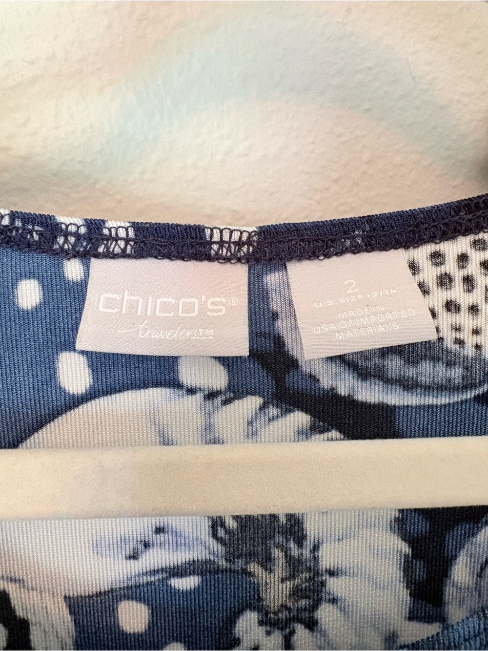 Chico’s Travelers Navy Blue Shell-Print Midi Dress NWOT - Picture 3 of 3
